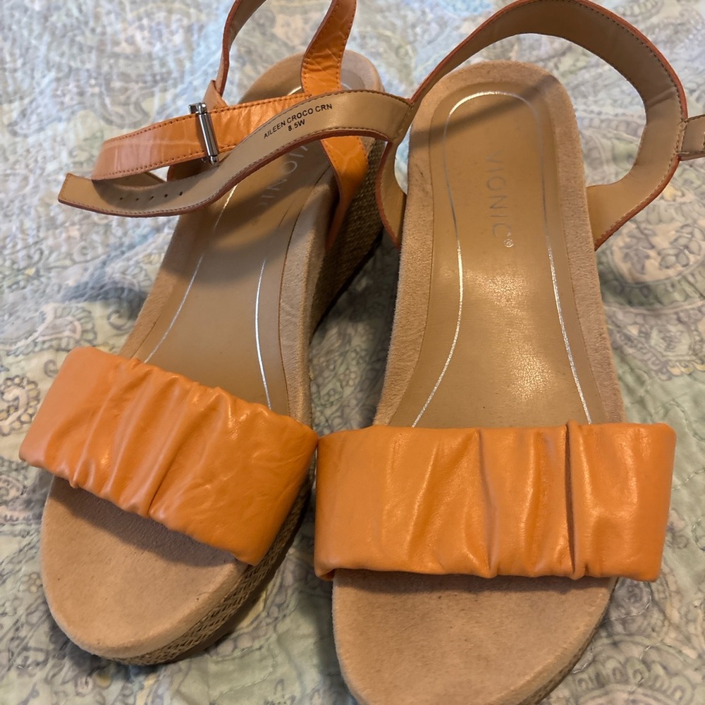 Vionic Aileen Croco CRN Wedge Sandals – Size 8.5W